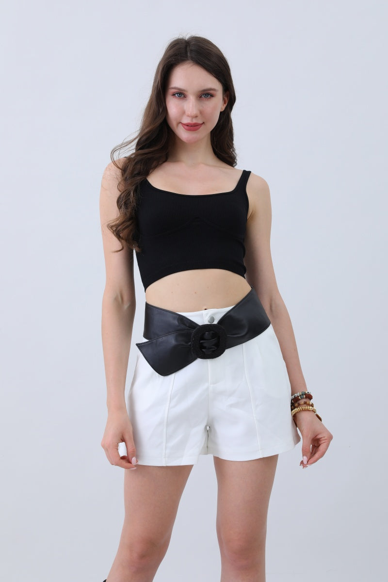 Sleek Faux Leather Belt – Minimalist Trackline Design⚡