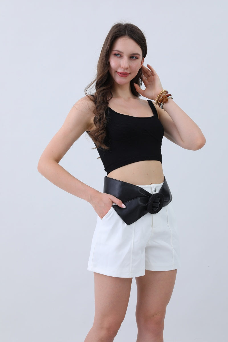 Sleek Faux Leather Belt – Minimalist Trackline Design⚡