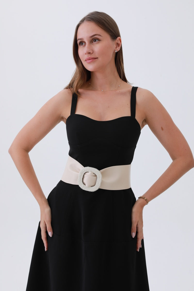 Sleek Faux Leather Belt – Minimalist Trackline Design⚡