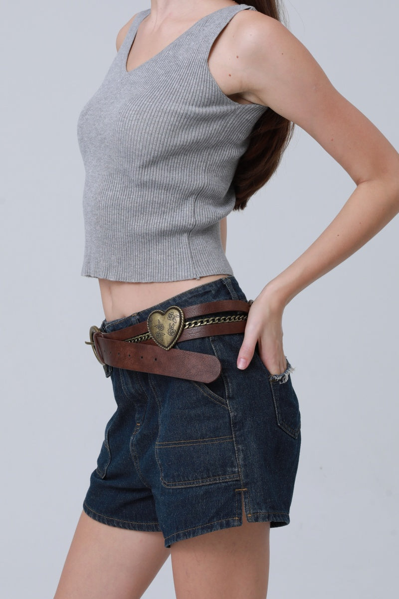 Vintage Western Belt – Faux Leather with Heart & Chain Accent 🤠💖