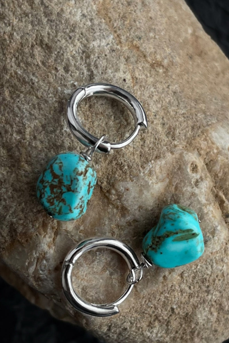 Natural Turquoise Earrings – Irregular Stone Design 💎🌿