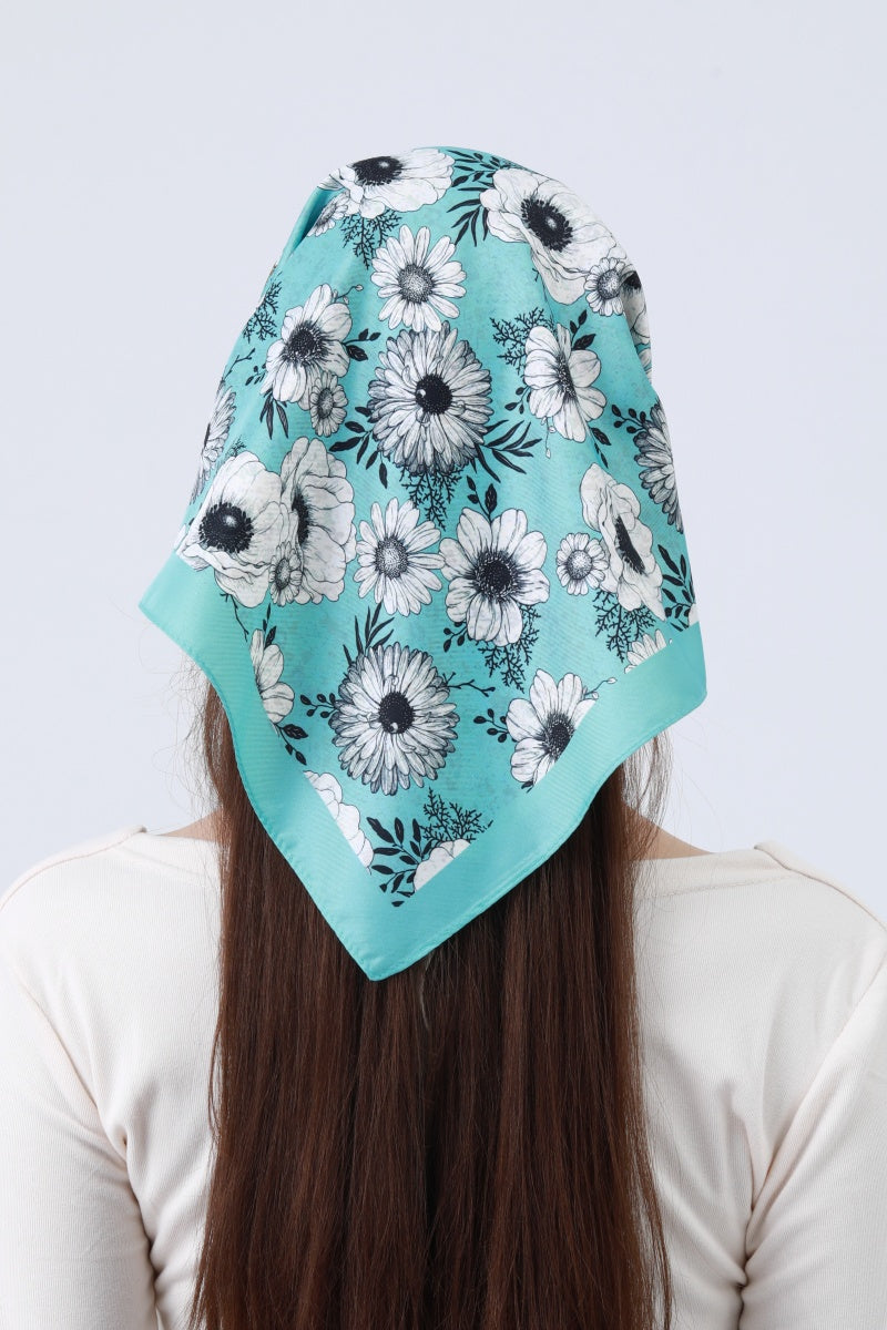 Dual-Tone Gingham Floral Bandana – Reversible Silky Square Scarf 🌸🎀