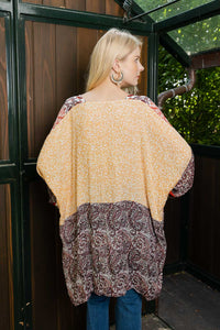 Airy Kimono With Playful Pattern Kimonos