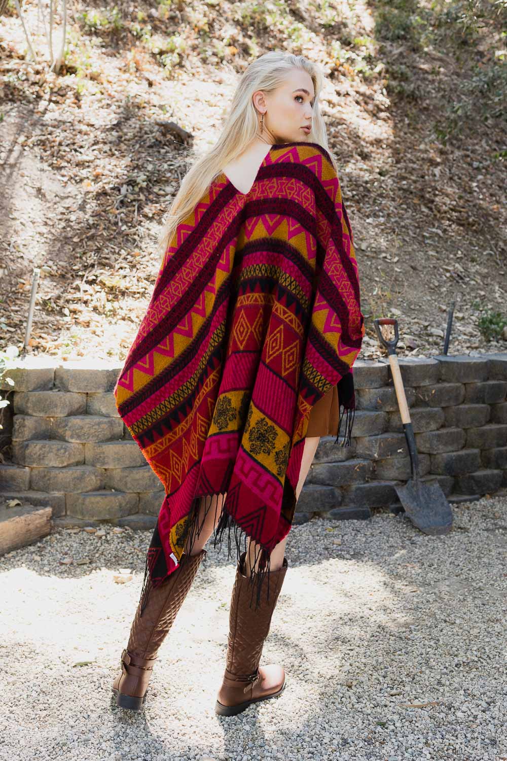 Mauve dø Symposium Aztec Inspired Go West Poncho – Thank you