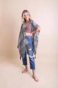 Color Graded Patchwork Kimono Ponchos Black